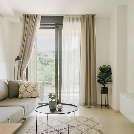 Boutique * Μόσταρ